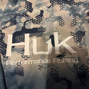 Huk Long Sleeve